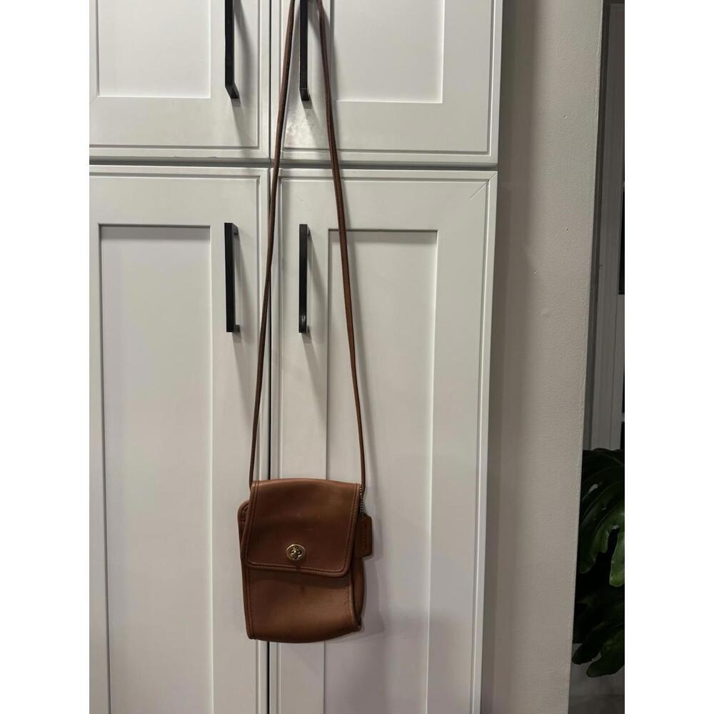COACH VINTAGE BRITISH TAN SCOOTER BAG CROSSBODY SHOULDER 9893 Used See Descrip